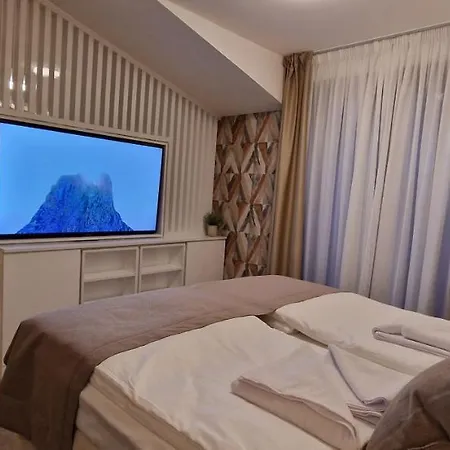 Carice Milice Old Town *